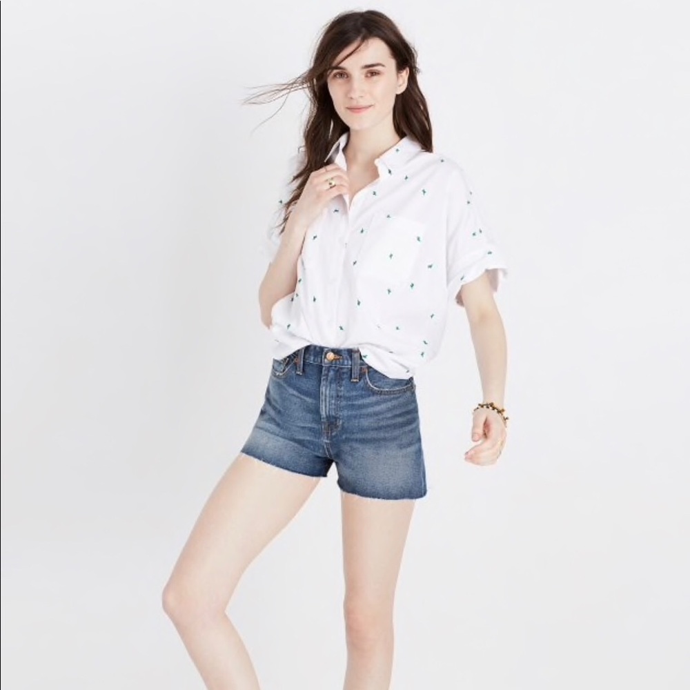 Madewell perfect jean short size 28